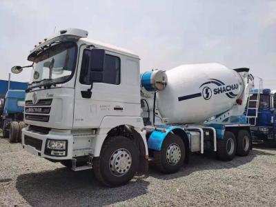 8 * 4 Mixer vrachtwagen
