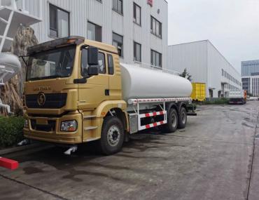 Camion dell'acqua 6 * 4
