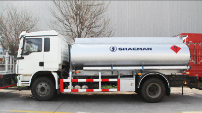 brandstof tankwagen